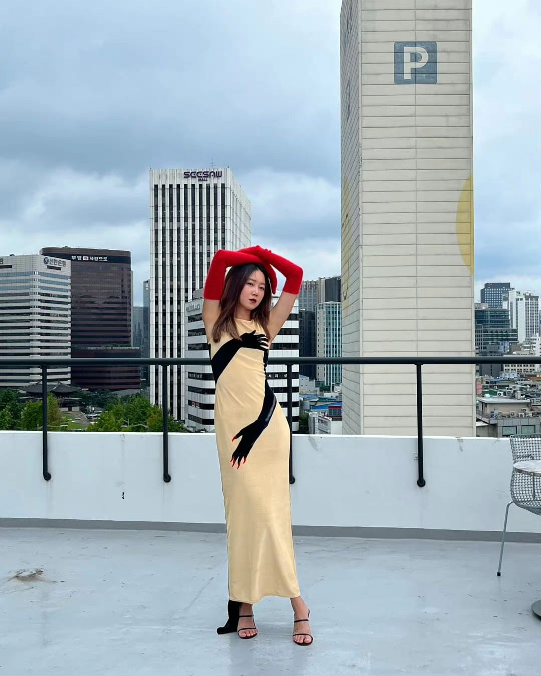 孔孝真|孔孝真晒对手李敏镐剧照 与小十岁男友大婚在即 秋日写真展现美貌