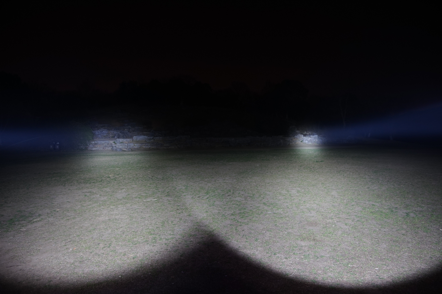 滤镜|红白绿三色变光狩猎手电CYANSKY H5