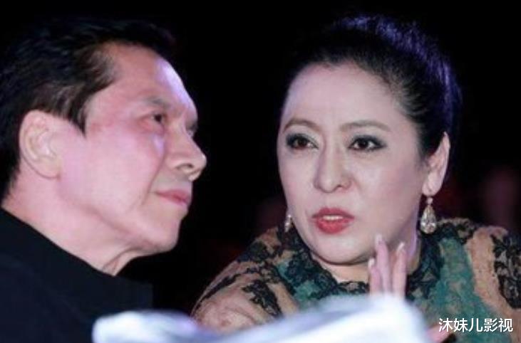 向华强|鲁豫问向华强:圈内明星你请不动哪个?向华强说出名字后现场哑然