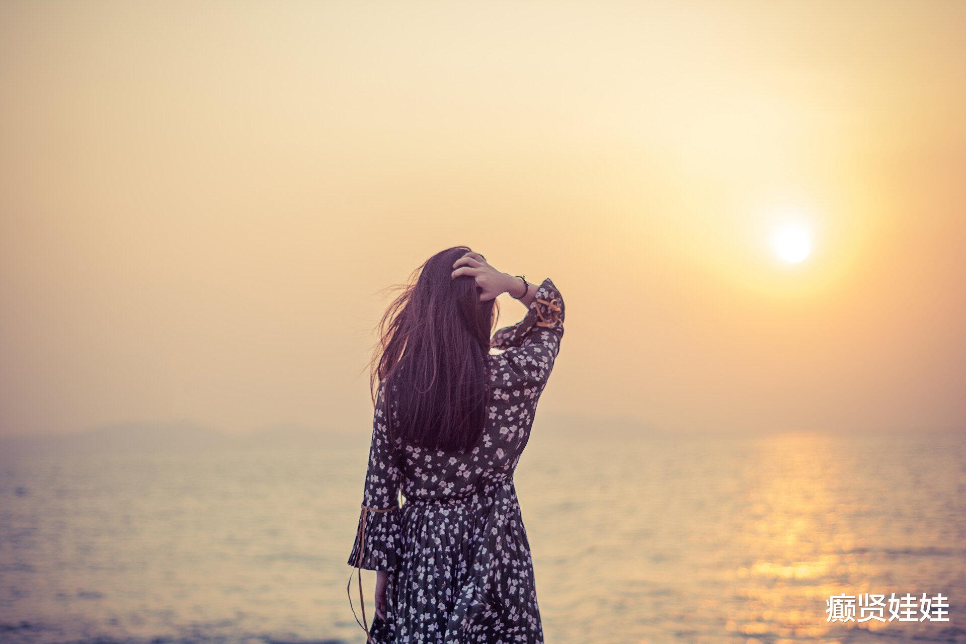 李智恩|越来越“好看”的中年女性，都有4个特别之处，很明显