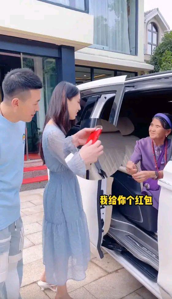 杨子|婆婆助阵力破黄圣依杨子离婚传闻，相爱没有那么容易