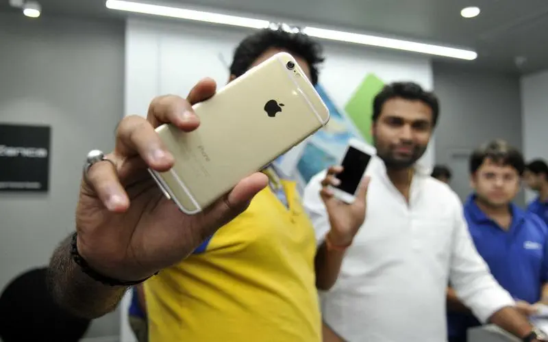 苹果|苹果加速转移供应链，印度塔塔集团建立8条iPhone生产线，富士康跟进