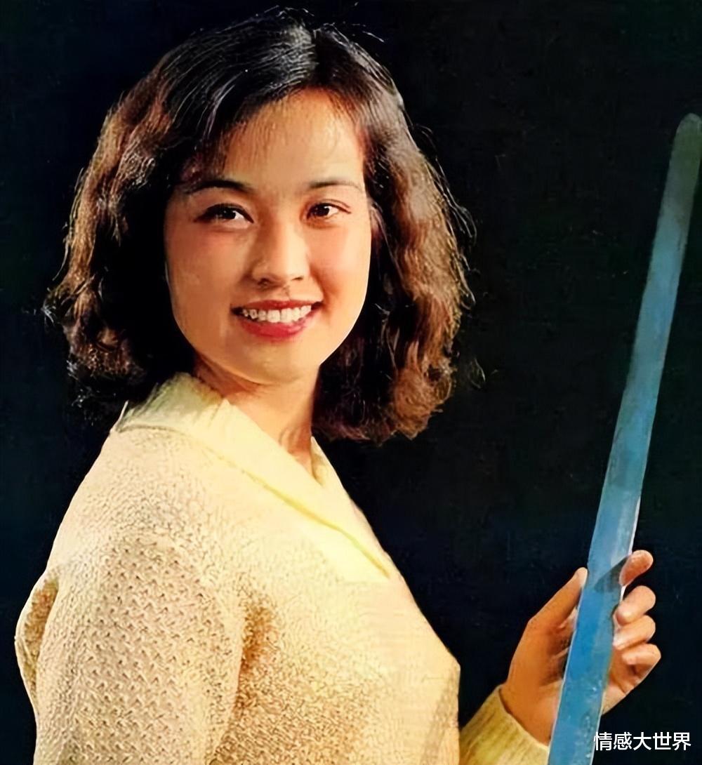 杨春霞|“白骨精”杨春霞:一生不谈西游记,与导演杨洁断交,有何隐情?