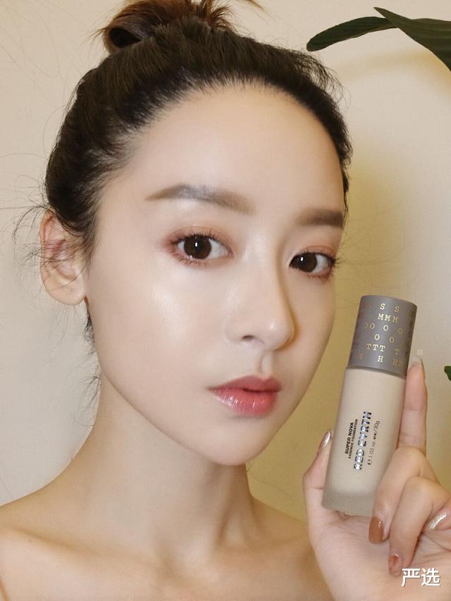 刘海|为什么不建议50+的妈妈们用粉底液?“2个原因”,现在知道还不晚