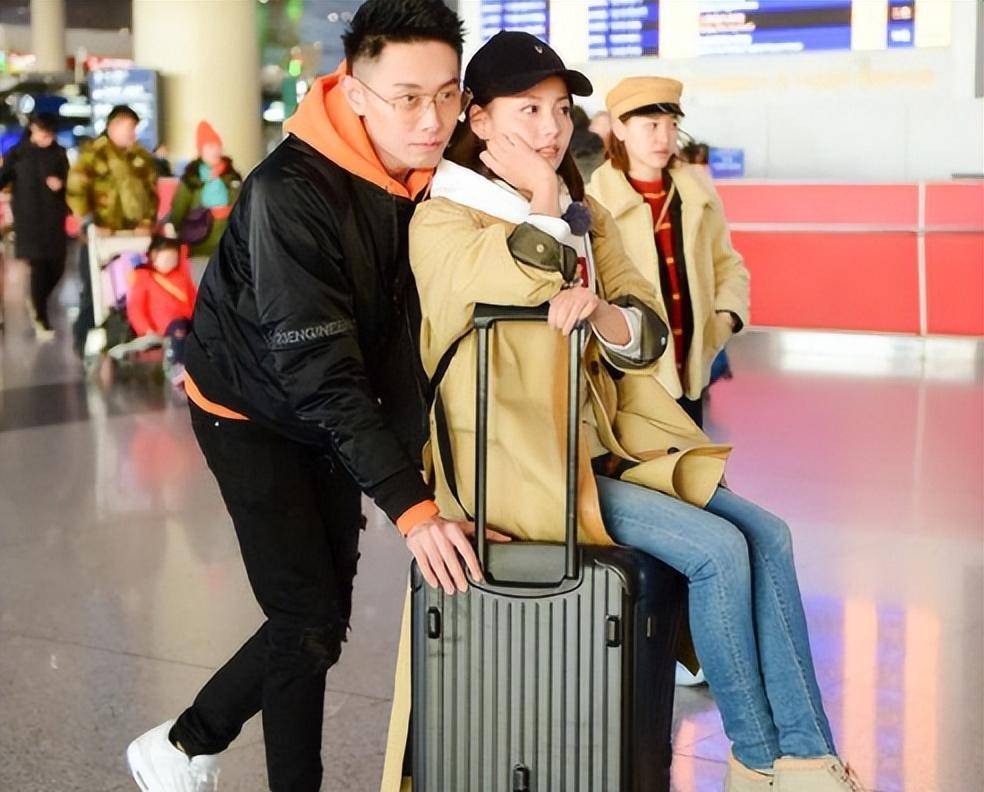 张嘉倪|曝张嘉倪净身出户，男方财政大权父母掌管，名下没财产，孩子被藏