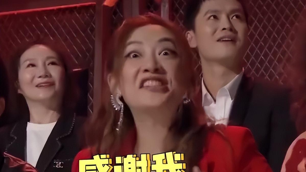 应采儿|应采儿喊话让陈小春感谢自己！直言老公送礼就收：不然以后不送了