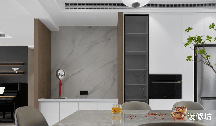 200平超大户型，用最“直白”的设计，让4居室彰显出不一样的美