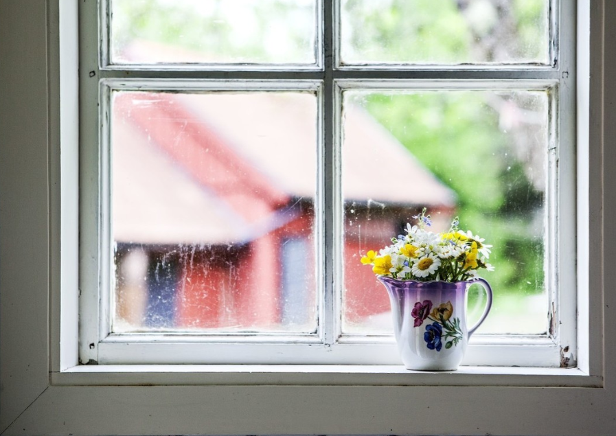 为什么门窗关好后家里还漏风?学会这么做,不进冷风还隔音!