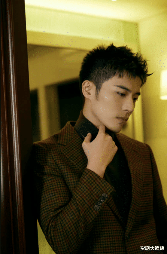 陈美琪|网曝娜扎首次接演网剧《浮生知星辰》,搭档《斛珠》的疯批帝旭