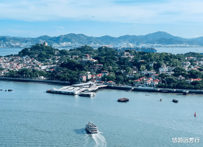 凤凰古城|鼓浪屿，它以秀丽的山水，悠久的历史文化古迹成为旅游胜地