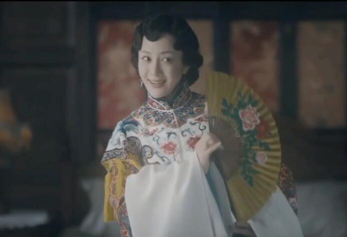 戏曲|17位戏曲出身的女星,个个眼带钩子,仪态万方,甩木头美人几条街