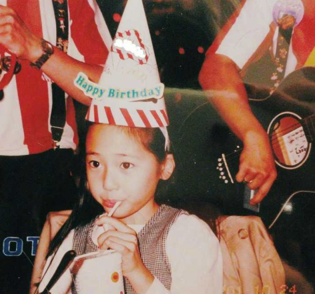 刘逸云|f(x)5位美女现状：刘逸云美国签约，宋茜回国成顶流，崔雪莉已不在人间