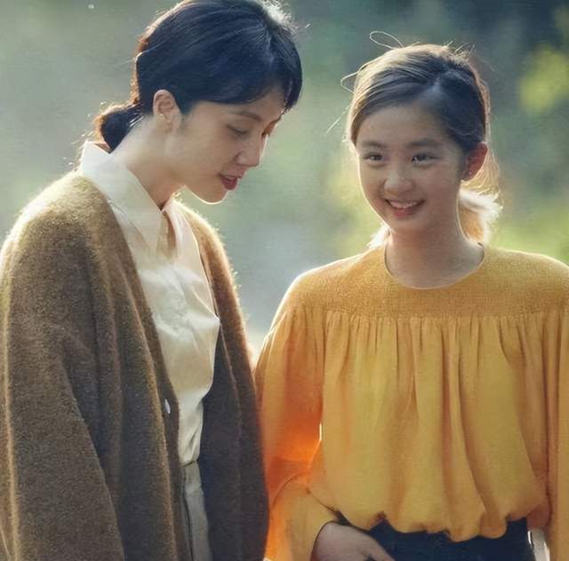 孙莉|夺走胡歌初吻，嫁人后淡出娱圈，时隔13年复出，颜值依旧令人惊艳