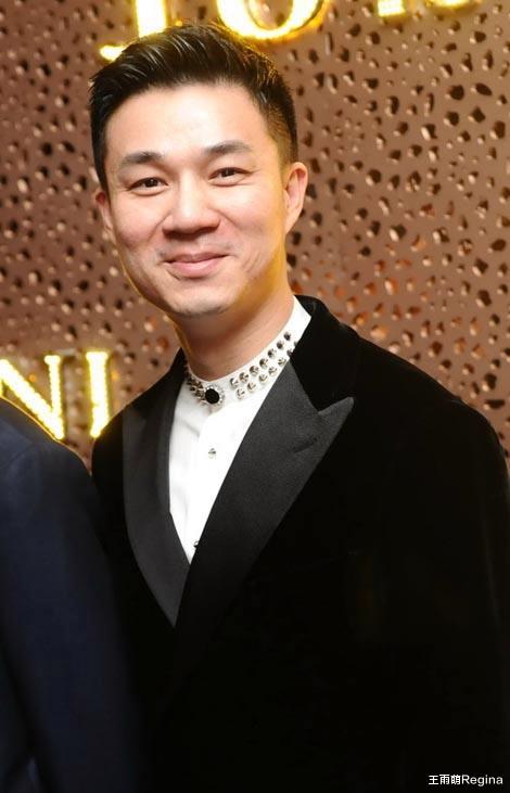 许雅钧|许雅钧,唯一能制服S家的男人