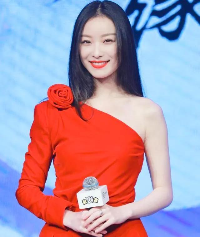 倪妮|这个女人很美但不妖艳，她叫倪妮