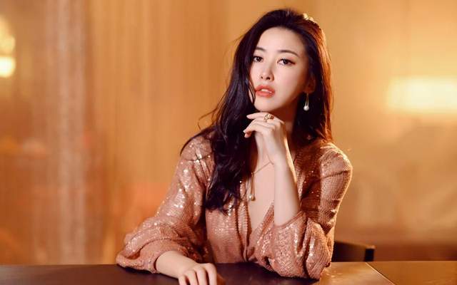 柯蓝|娱乐圈4朵“将门牡丹”：每个人的背景都不简单，怪不得没人敢惹