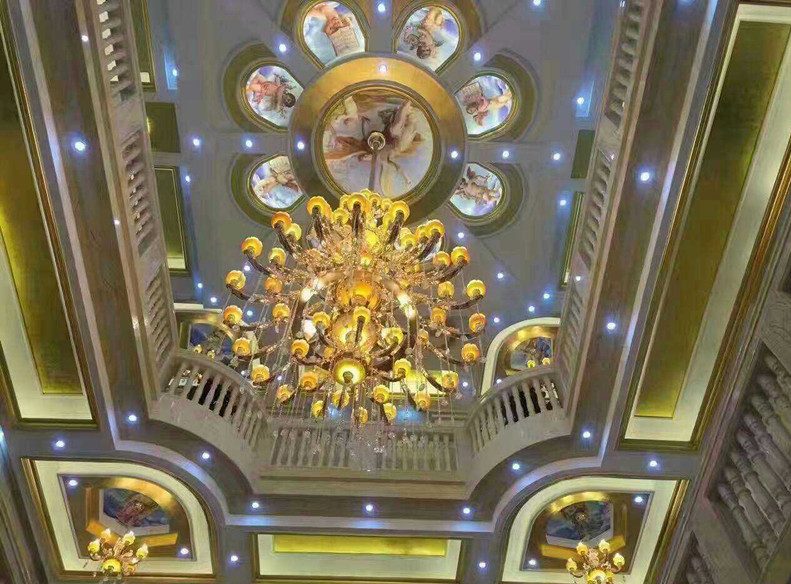 晒晒农村婆家的800平小别墅,全乡最豪华!光一个吊灯5万多