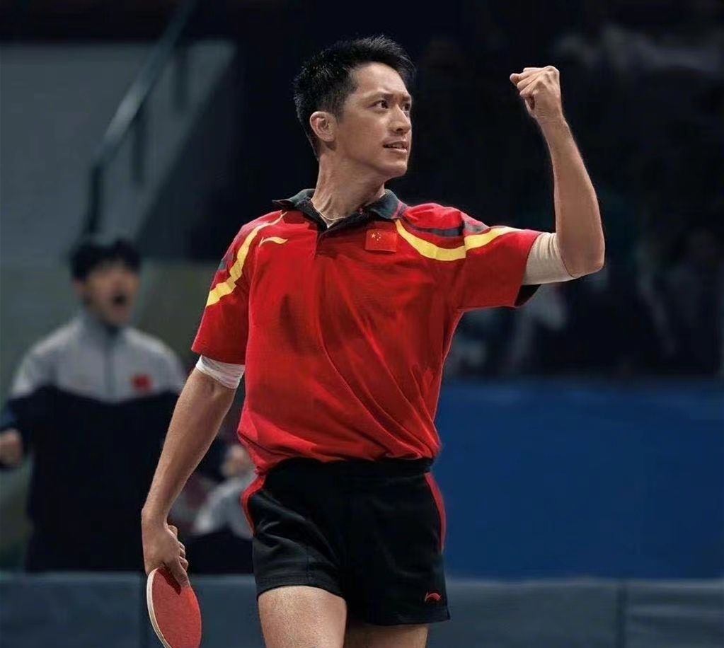 邓超|邓超的绝地反击，打疼了多少“中国观众”的脸？