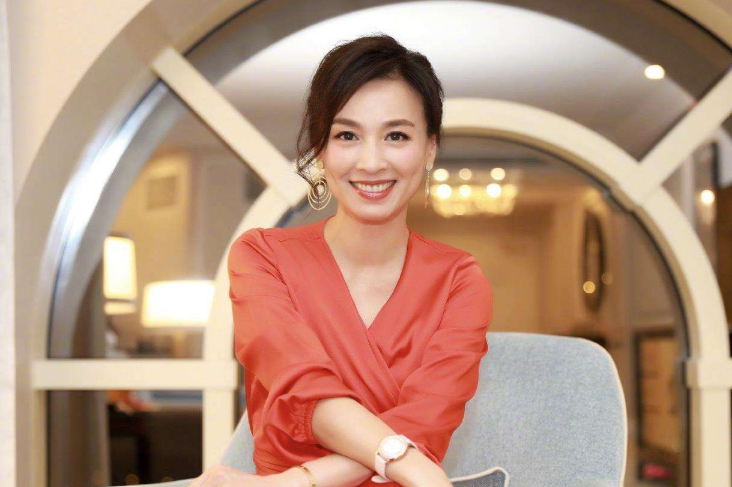 张庭|同样是靠《绝色双娇》爆红,张庭陷入低谷,牛莉成人生赢家