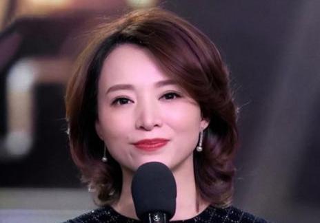 董卿|董卿老公深陷债务危机,被传早已圈钱跑路,网友:大难临头各自飞