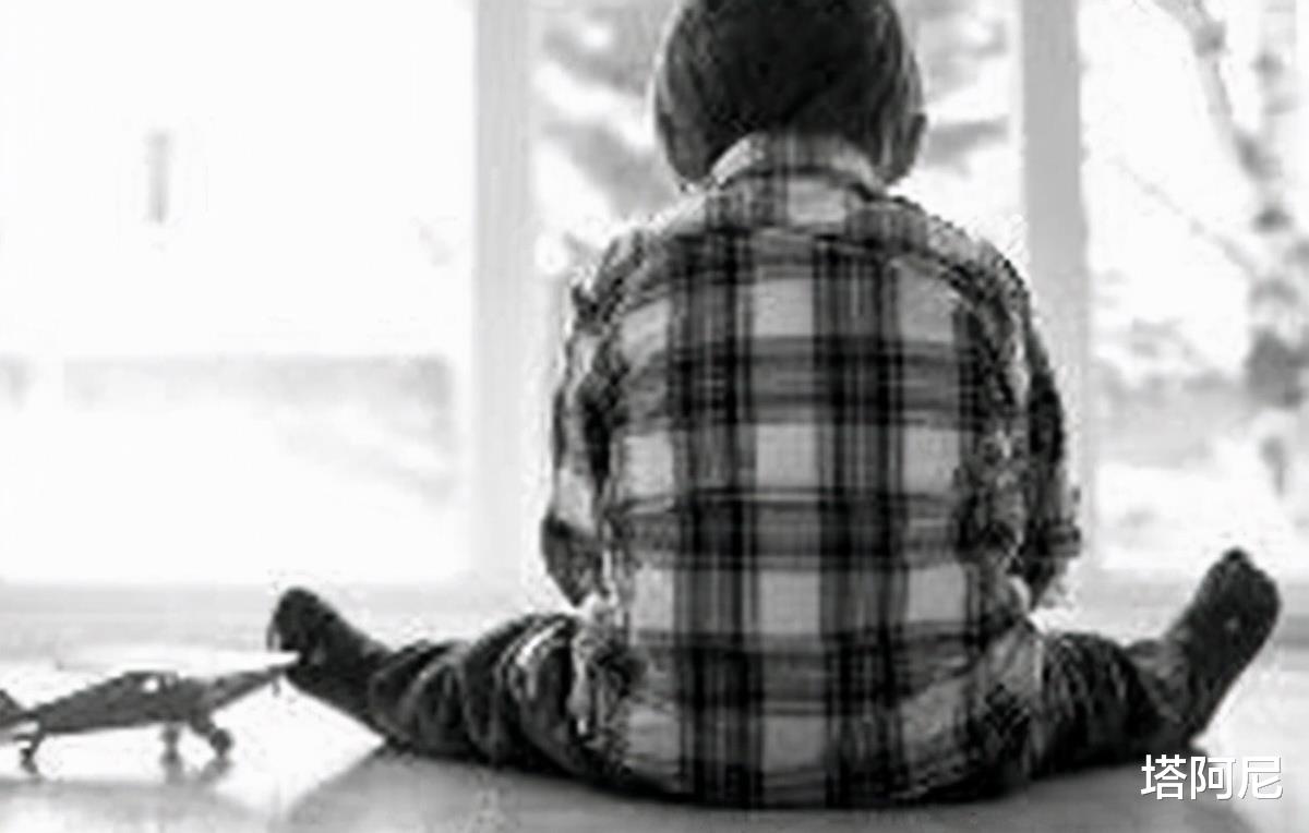滑旱冰时邂逅成熟大姐姐,姐姐怀孕,十六岁少年不想负责冲动杀人