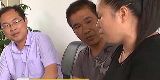 装修教室要收600元班费?家长就说了一句话,惨被班主任踢出群聊