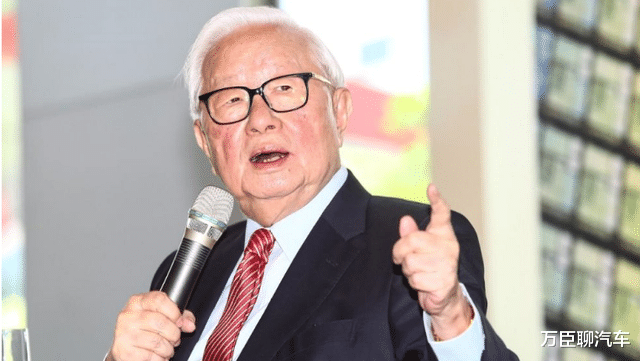台积电|传台积电消息,美国建厂计划推迟半年,张忠谋担心的事发生了