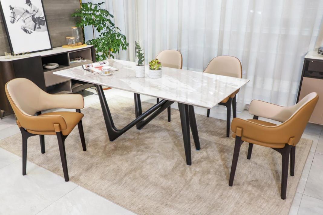 餐厅摆北欧风餐桌椅,简约温馨,超治愈!