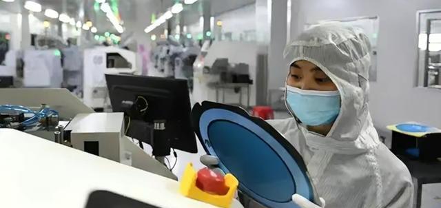 台积电|比交出技术还严重?外媒:台积电赴美后入了“狼窝”!