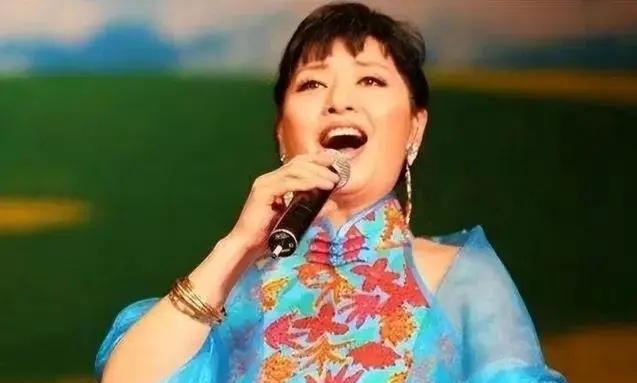 电视剧|殷秀梅：与程志闪婚闪离二婚再嫁法国名门望族，66岁无儿女不移民