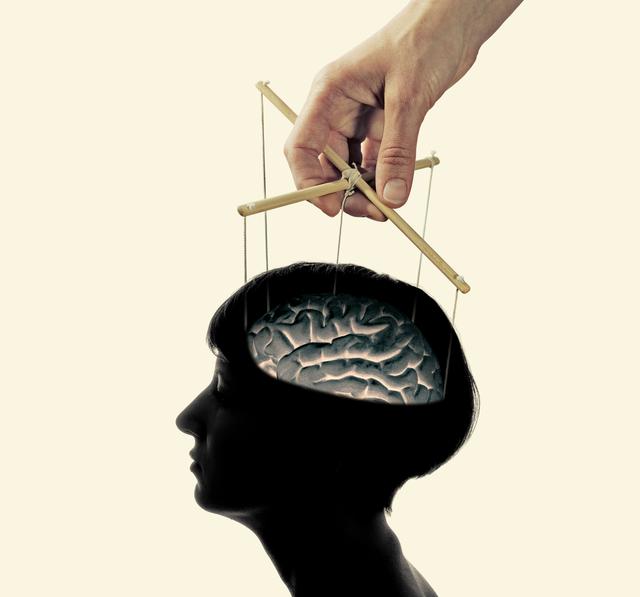 科学决定论:人类是物理属性,不存在“自由意识”