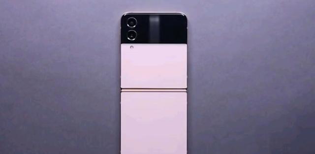 |“不讲武德”,降维打击友商,三星ZFlip4 5折出售,星粉振臂欢呼