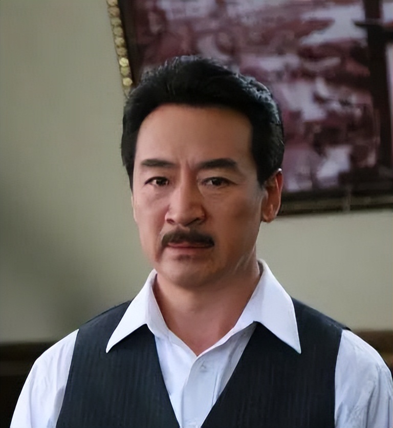 明星|娶小妻子,老来得子的7位明星,满头白发还要赚钱,是福还是祸?