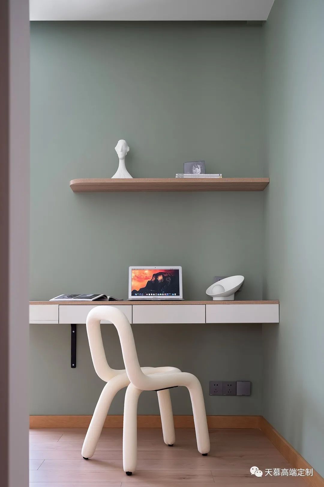 春天的每一寸光,都是浪漫的,不是因为春天,是因为你