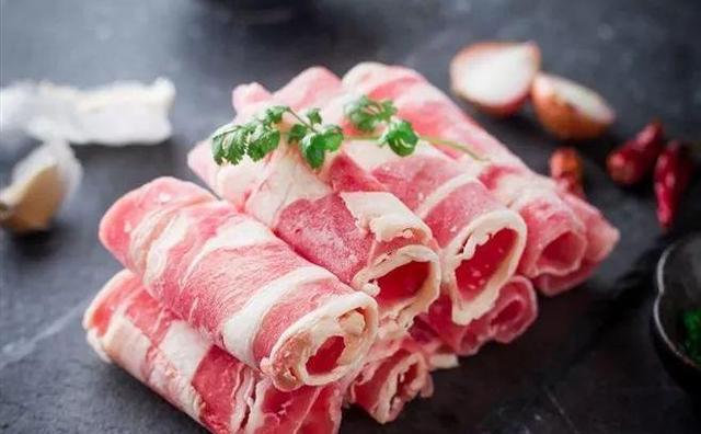 警惕!“注胶肉”或已泛滥,转告家人:这3种肉,建议:少往家买