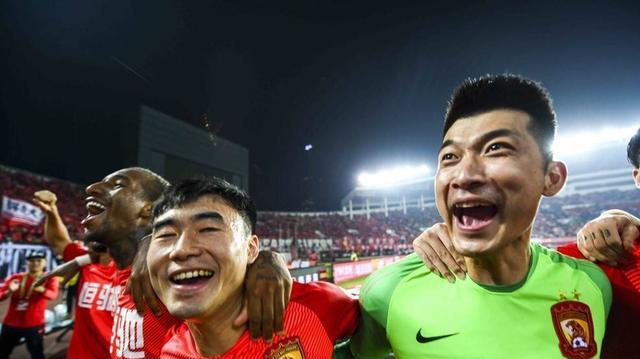 中国男篮|广州恒大又有新决定，郑智明确表态，4主力确定奔赴下家！