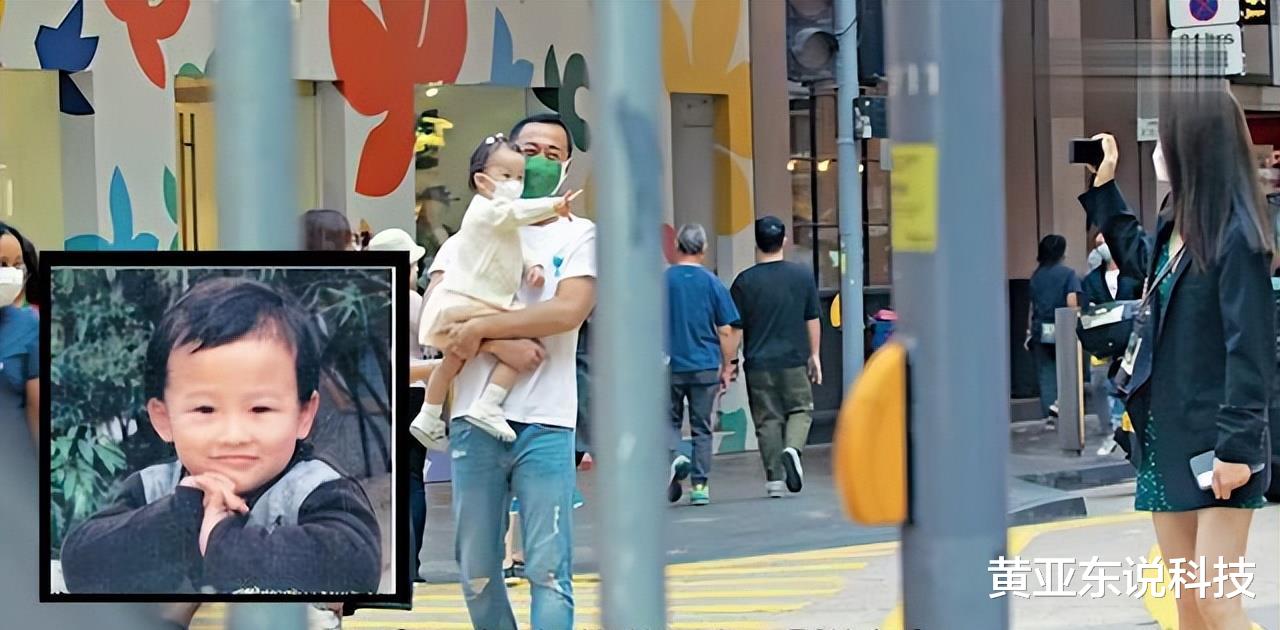星爵|林峯与妻女同框,一岁半女儿正面照首曝光,父女俩长得一模一样