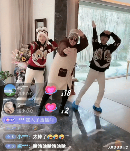 张兰|三个细节说明张兰在直播带货界能够长久立足，张兰的反应力，真的不亚于年轻人