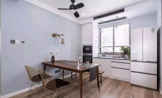 125平北欧风三居室装修设计,简约时尚的别致美