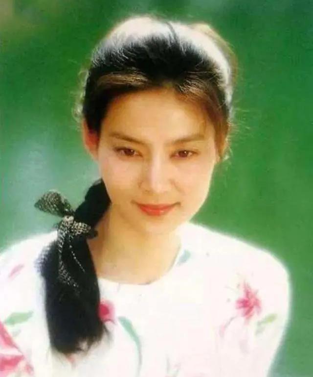 演唱会|潘虹当年因何顶替姜黎黎主演《杜十娘》 看看影片幕后故事和主创