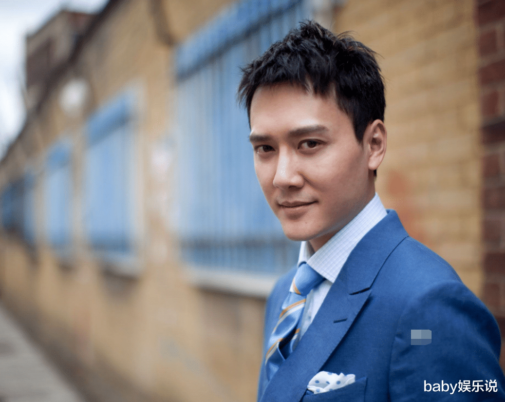 冯绍峰|离婚一年后,赵丽颖依旧风光无限,而前夫冯绍峰呢?