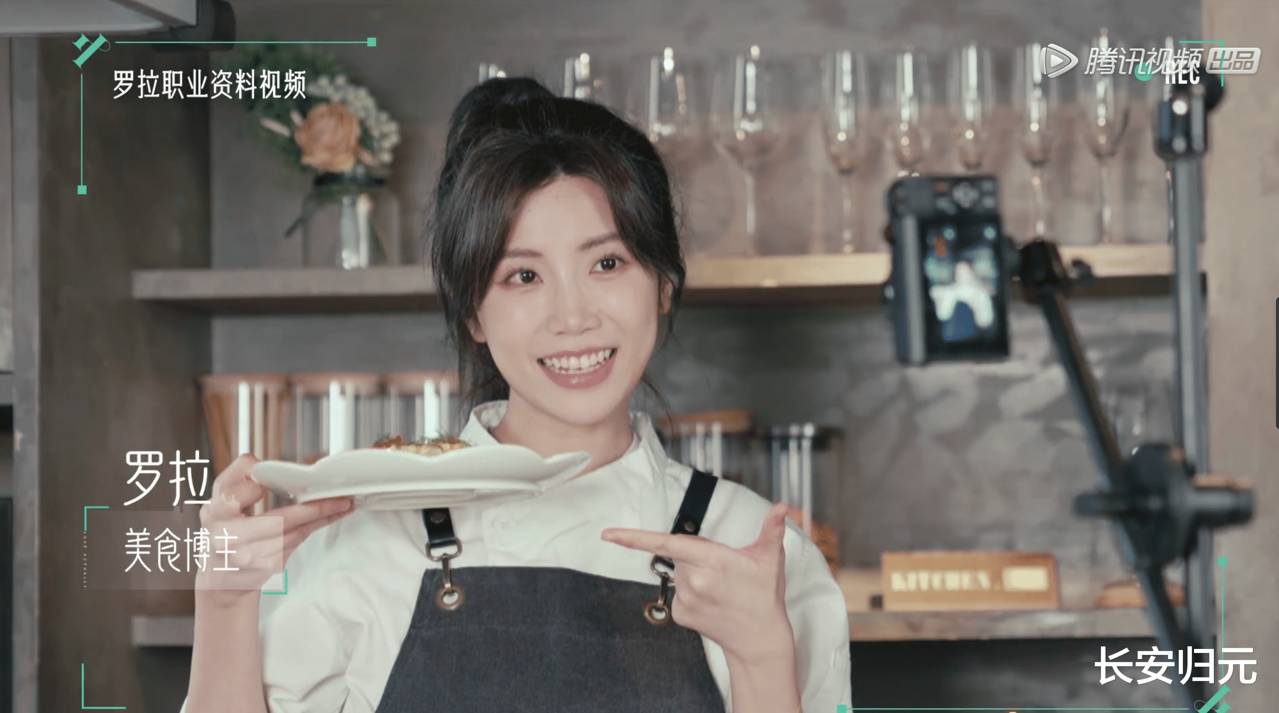 何炅|她曾与何炅谢霆锋同台，如今恋爱综艺落单，背后的隐情令人唏嘘