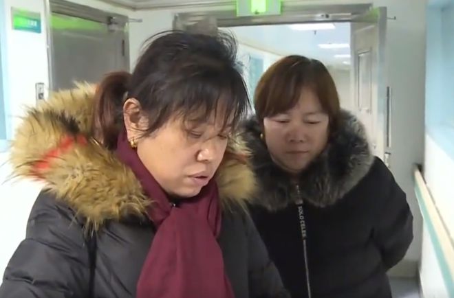 女子新婚后跳楼昏迷,丈母娘讨要说法时,丈夫:看她的手机