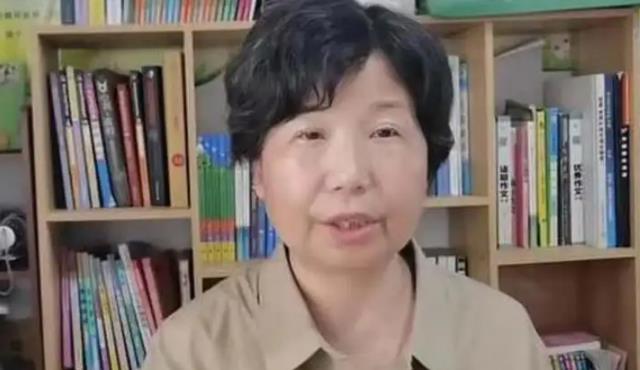 杜新枝|杜新枝律师挂鸟笼，杜粉问还能不能继续帮杜妈，网友：树散猢狲倒