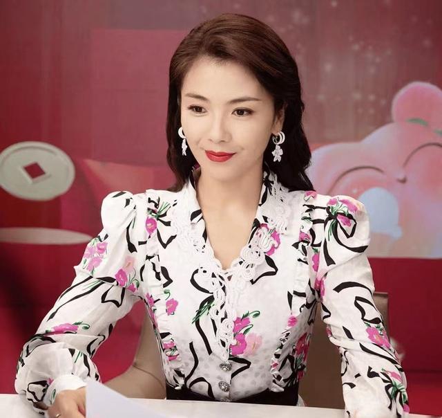 刘涛|“没有灵魂,垂眼抿嘴,眼睛无神很困倦,演戏像是在梦游”