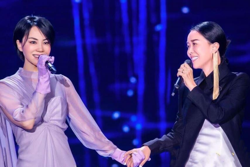 王菲|李亚鹏和王菲在一起后,好闺蜜那英劝王菲说:他就是看中你的名气