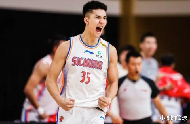 中国男篮|退步太明显！本赛季五大新星表现让人失望，中国男篮看不到未来