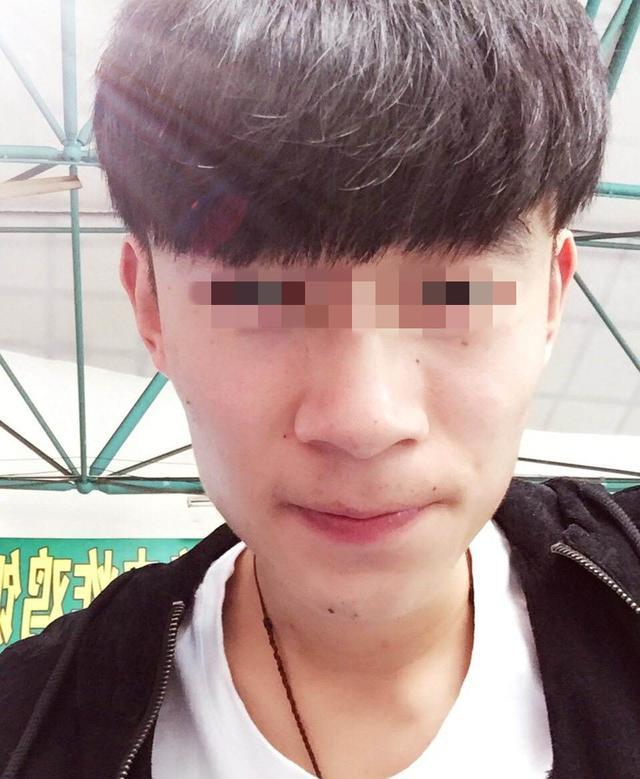 案例:男大学生爱上怀孕女学长,称要负责,在其生下小黑孩后傻眼