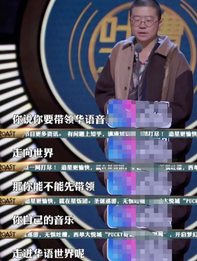 张艺兴|张艺兴直播吃热狗被群嘲，还要洗多少脑，哥哥才是最吊？