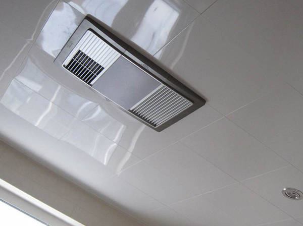 装浴霸好还是装暖风机好?幸好看到了,差点选错!